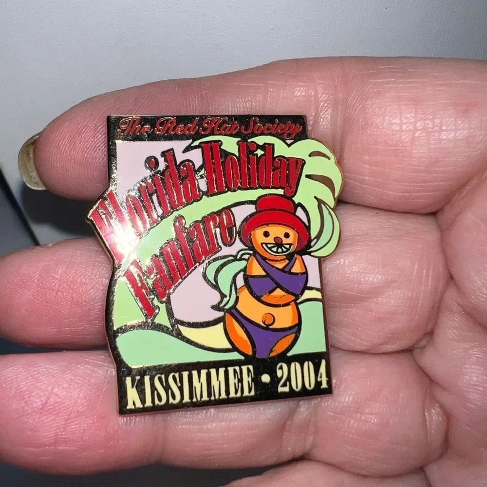 The Red Hat Society Florida Holiday Fanfare Kissimmee 2004 Vintage Pin